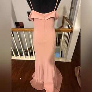Pink dress. NEVER worn. Size Large